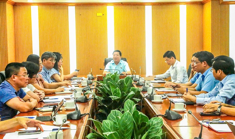 Bộ trưởng Trần Hồng Minh: Rốt r&aacute;o đồng h&agrave;nh c&ugrave;ng địa phương triển khai ph&acirc;n cấp ph&acirc;n quyền- Ảnh 1.