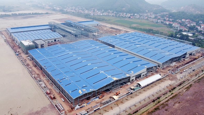 Nh&agrave; khung th&eacute;p tiền chế l&ecirc;n ng&ocirc;i nhờ rẻ, đẹp- Ảnh 2.