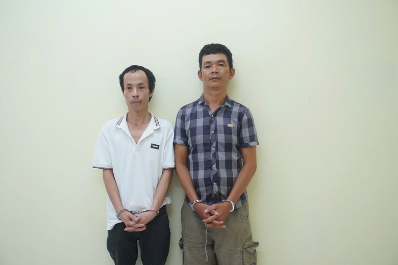 Đăng tải thông tin sai sự thật về nguyên Giám đốc Công an TP.HCM, hai TikToker bị bắt- Ảnh 1. Đăng tải thông tin sai sự thật về nguyên Giám đốc Công an TP.HCM, hai TikToker bị bắt- Ảnh 1.