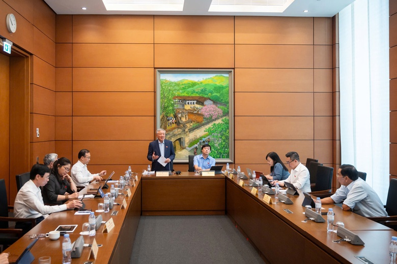 Sẽ tạm để một bộ phận c&aacute;n bộ ở lại tỉnh hướng dẫn địa phương sau sắp xếp bộ m&aacute;y- Ảnh 3.