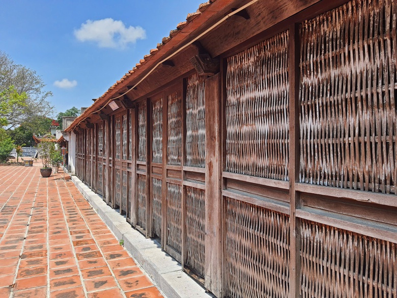 Chi&ecirc;m ngưỡng vẻ đẹp cổ k&iacute;nh của ch&ugrave;a Trăm Gian ở huyện Nam S&aacute;ch- Ảnh 4.