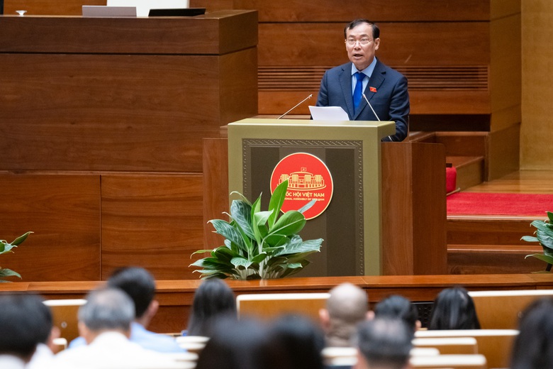 Đề xuất Chỉ huy trưởng Ban Chỉ huy ph&ograve;ng thủ cấp x&atilde; được ra lệnh chế &aacute;p, tạm giữ drone- Ảnh 2.