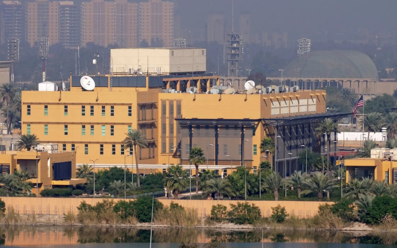 Mỹ r&uacute;t một phần nh&acirc;n sự khỏi Trung Đ&ocirc;ng do nguy cơ căng thẳng gia tăng với Iran