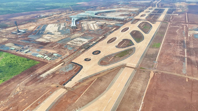 Ph&oacute; Thủ tướng Trần Hồng H&agrave;: Giải quyết nhanh vướng mắc thi c&ocirc;ng s&acirc;n bay Long Th&agrave;nh- Ảnh 8.