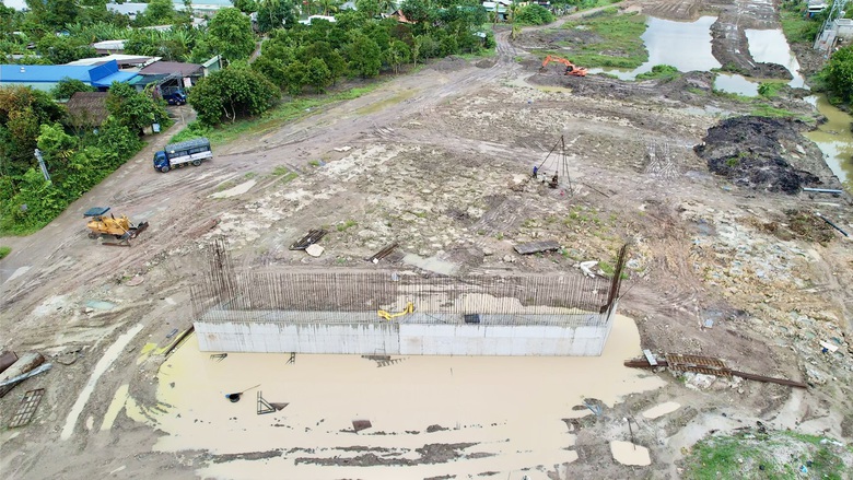 C&ocirc;ng nh&acirc;n đội mưa, gồng tiến độ dự &aacute;n V&agrave;nh đai 3 v&agrave; cao tốc qua Đồng Nai- Ảnh 1.