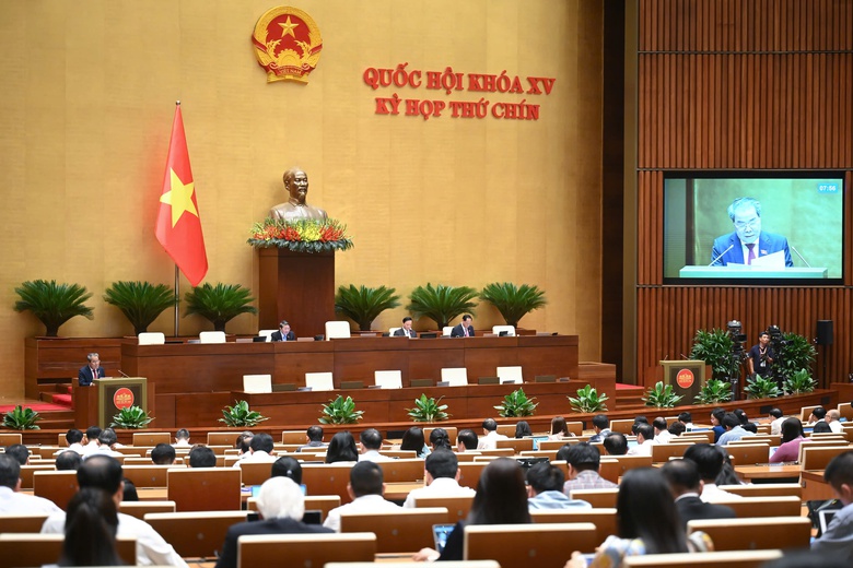 Năm 2026, Quốc hội sẽ gi&aacute;m s&aacute;t việc thực hiện nhiều nghị quyết li&ecirc;n quan giao th&ocirc;ng- Ảnh 2.