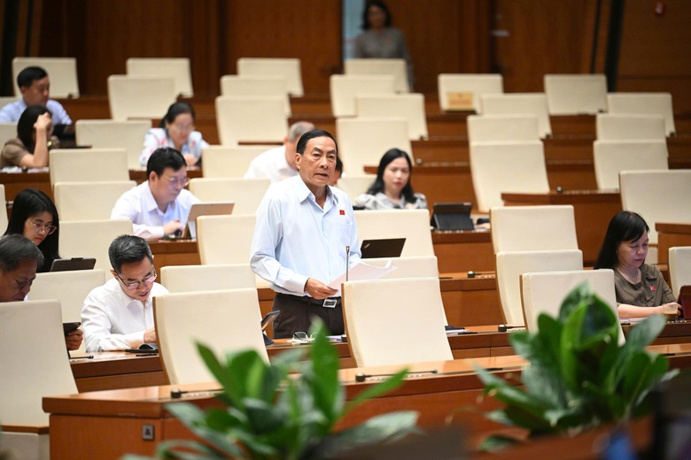 Đại biểu Quốc hội đề nghị rà soát việc giám sát liên quan giao thông- Ảnh 2. Đại biểu Quốc hội đề nghị rà soát việc giám sát liên quan giao thông- Ảnh 2.