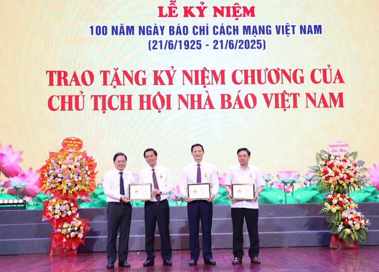 Bắc Ninh đẩy mạnh chuyển đổi số b&aacute;o ch&iacute;, n&acirc;ng cao chất lượng trong kỷ nguy&ecirc;n số- Ảnh 3.
