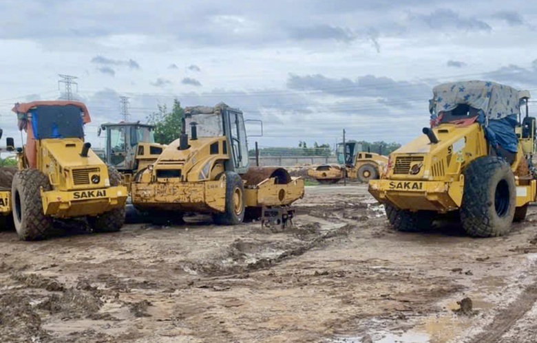 C&ocirc;ng nh&acirc;n đội mưa, gồng tiến độ dự &aacute;n V&agrave;nh đai 3 v&agrave; cao tốc qua Đồng Nai- Ảnh 12.