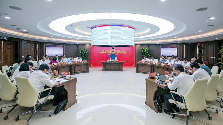 Tăng nh&acirc;n lực, g&oacute;p vốn nhanh, th&ocirc;ng tuyến cao tốc Đồng Đăng - Tr&agrave; Lĩnh trong năm 2025- Ảnh 2.