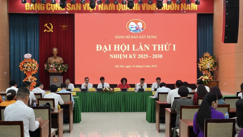 Thứ trưởng Nguyễn Danh Huy: B&aacute;o X&acirc;y dựng sau hợp nhất phải đo&agrave;n kết, vượt th&aacute;ch thức- Ảnh 5.