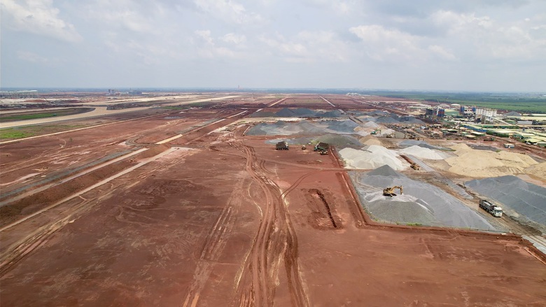 To&agrave;n cảnh chặng đầu thi c&ocirc;ng đường cất hạ c&aacute;nh thứ 2 s&acirc;n bay Long Th&agrave;nh- Ảnh 5.