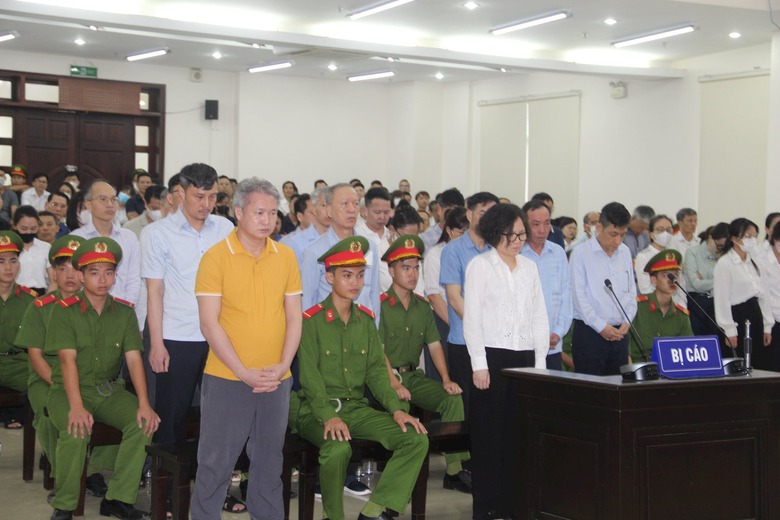 Vợ Trịnh Văn Quyết xin cho chồng được phạt tiền thay v&igrave; phạt t&ugrave; tội thao t&uacute;ng chứng kho&aacute;n- Ảnh 1.