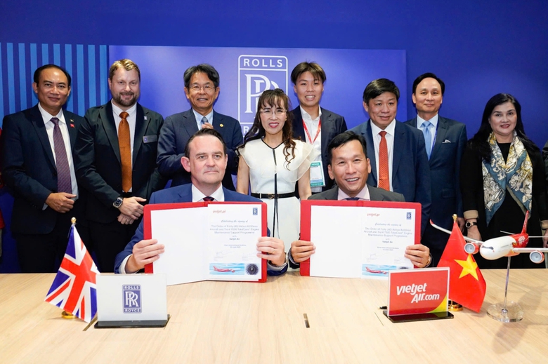 Vietjet k&yacute; đơn h&agrave;ng "khủng" với Rolls-Royce- Ảnh 1.