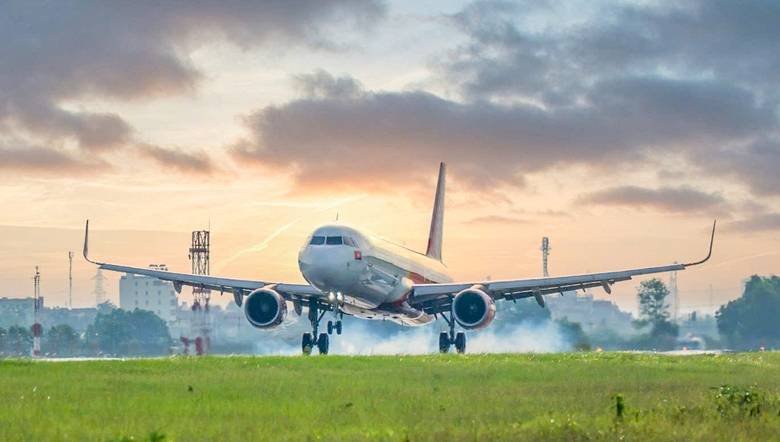 Số vụ vi phạm thả diều, vật thể bay tự ph&aacute;t tăng ch&oacute;ng mặt, uy hiếp an to&agrave;n h&agrave;ng kh&ocirc;ng- Ảnh 1.