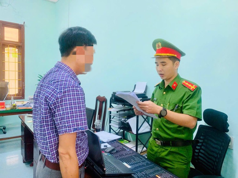 Quảng Ng&atilde;i: Khởi tố hai gi&aacute;m đốc doanh nghiệp li&ecirc;n quan sai phạm tại dự &aacute;n đường ven biển- Ảnh 1.