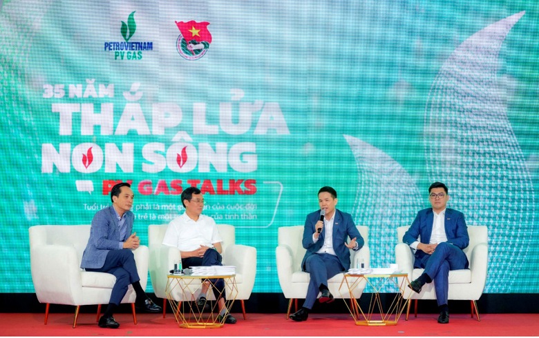 PV GAS Talks &ldquo;35 năm - Thắp lửa non s&ocirc;ng&rdquo;: H&agrave;nh tr&igrave;nh kết nối v&agrave; giữ lửa nhiệt huyết- Ảnh 3.