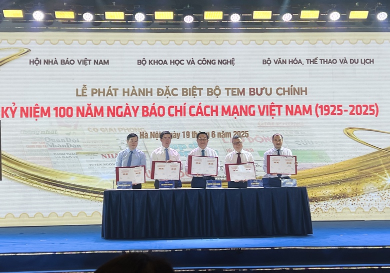 Nhiều hoạt động đặc sắc trong khuôn khổ Hội Báo toàn quốc 2025- Ảnh 4. Nhiều hoạt động đặc sắc trong khuôn khổ Hội Báo toàn quốc 2025- Ảnh 4.