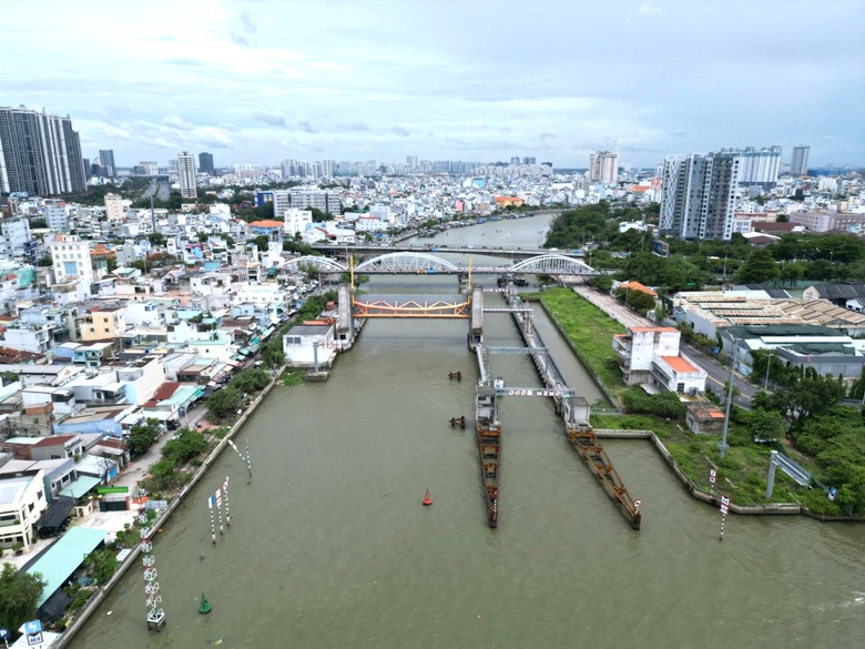 TP.HCM: Dự &aacute;n chống ngập 10.000 tỷ đồng mịt mờ ng&agrave;y về đ&iacute;ch- Ảnh 1.