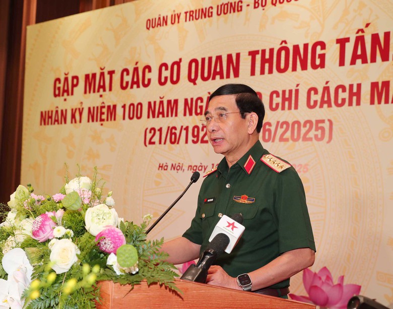 Bộ trưởng Quốc ph&ograve;ng: Lần đầu ti&ecirc;n lực lượng tr&ecirc;n biển tham gia lễ diễu binh dịp 2/9- Ảnh 1.