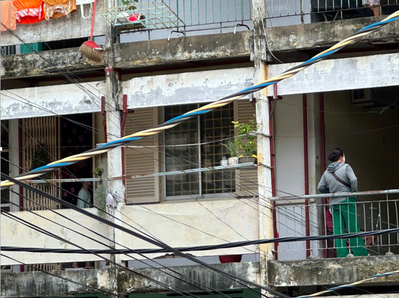 TP.HCM: Bất an sống trong chung cư Vĩnh Hội... chờ sập!- Ảnh 12.
