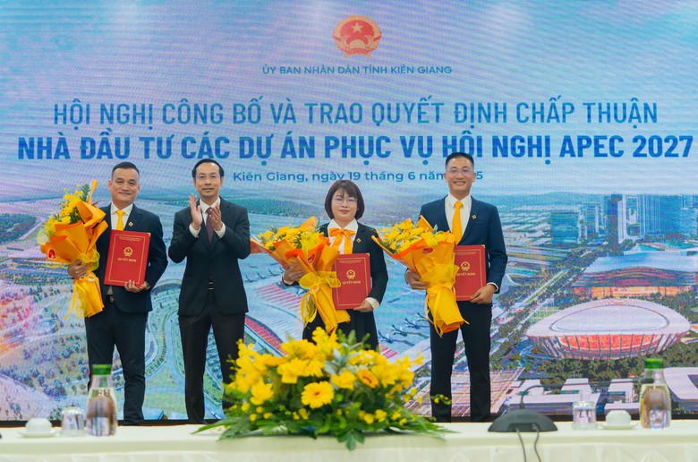 Chấp thuận cho Sun Group đầu tư dự án mở rộng sân bay Phú Quốc- Ảnh 1. Chấp thuận cho Sun Group đầu tư dự án mở rộng sân bay Phú Quốc- Ảnh 1.