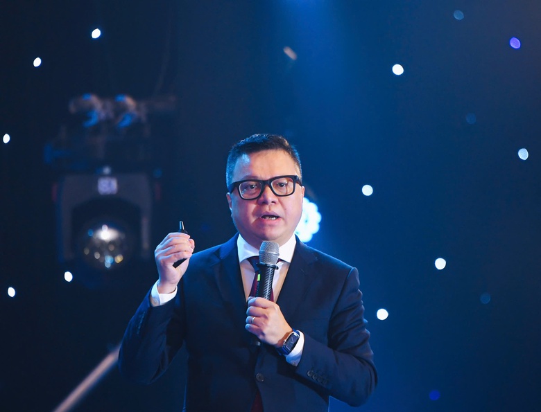 Chủ tịch Hội Nh&agrave; b&aacute;o VN: B&aacute;o ch&iacute; n&ecirc;n dừng việc cố gắng l&agrave;m h&agrave;i l&ograve;ng tất cả độc giả- Ảnh 1.