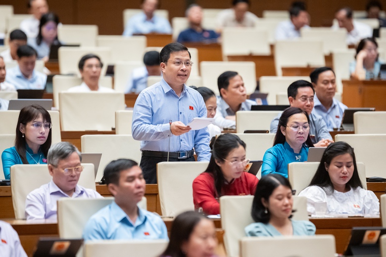 Bộ trưởng GD&ĐT: Đại học tăng hết c&ocirc;ng suất tuyển sinh, ảnh hưởng chất lượng l&agrave; c&oacute; thật- Ảnh 4.