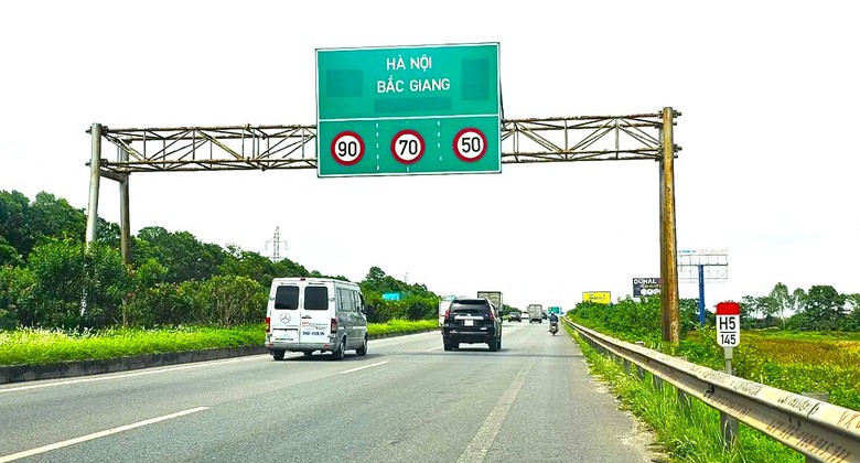 Bộ X&acirc;y dựng phản hồi đề xuất mở rộng cao tốc H&agrave; Nội - Bắc Giang l&ecirc;n 8 l&agrave;n xe- Ảnh 1.