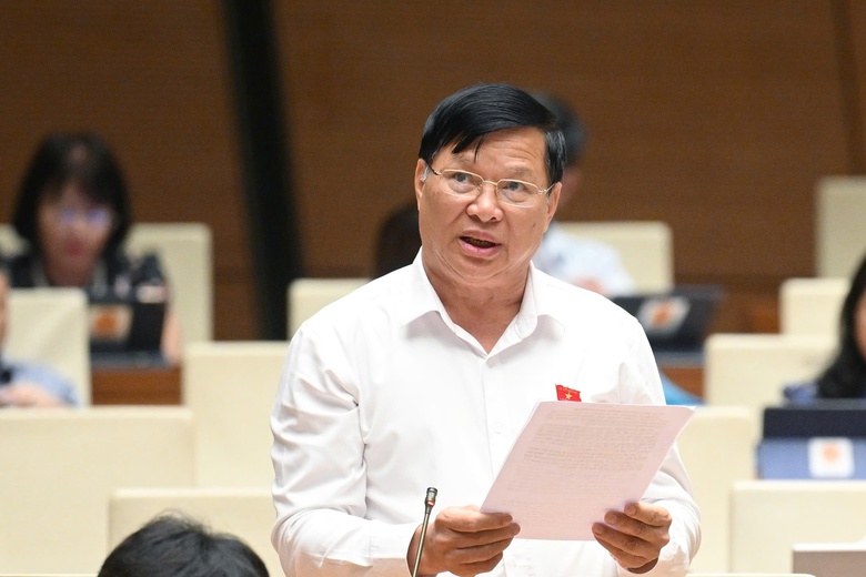 Bộ trưởng X&acirc;y dựng đề cập giải ph&aacute;p đảm bảo nguồn cung vật liệu dự &aacute;n V&agrave;nh đai 4 TP.HCM- Ảnh 2.
