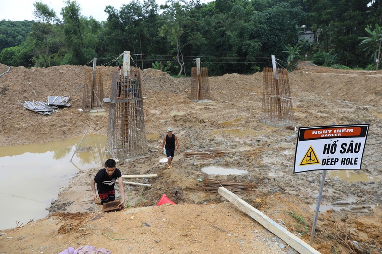 Phú Thọ: Đảm bảo tiến độ đường dây 500kV qua địa hình phức tạp huyện Đoan Hùng- Ảnh 2. Phú Thọ: Đảm bảo tiến độ đường dây 500kV qua địa hình phức tạp huyện Đoan Hùng- Ảnh 2.