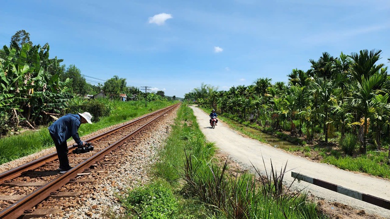C&aacute;ch l&agrave;m hay trong xo&aacute; lối đi tự mở qua đường sắt ở Quảng Ng&atilde;i- Ảnh 4.
