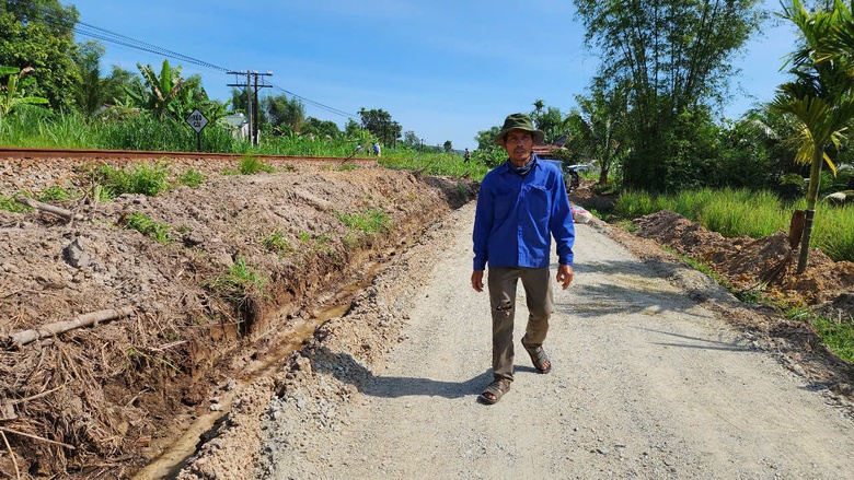 C&aacute;ch l&agrave;m hay trong xo&aacute; lối đi tự mở qua đường sắt ở Quảng Ng&atilde;i- Ảnh 5.