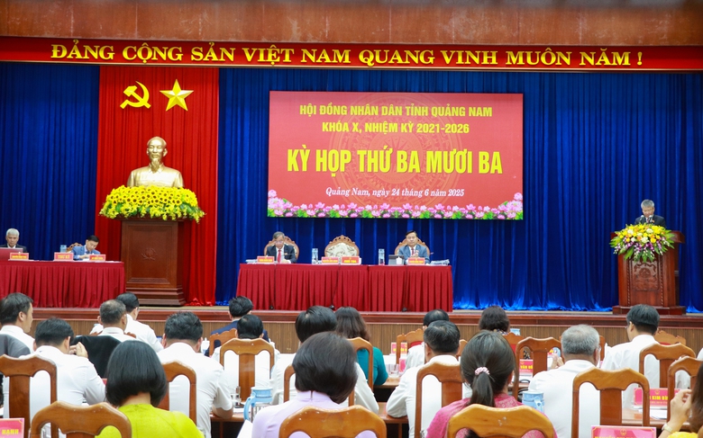 B&iacute; thư Tỉnh ủy Quảng Nam n&oacute;i về kỳ họp HĐND cuối c&ugrave;ng trước khi s&aacute;p nhập Đ&agrave; Nẵng- Ảnh 1.