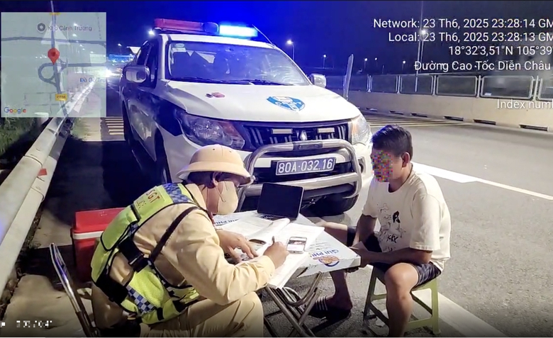 Dừng xe nghỉ ngơi tr&ecirc;n l&agrave;n khẩn cấp cao tốc, t&agrave;i xế ngỡ ng&agrave;ng v&igrave; mức phạt nặng- Ảnh 2.