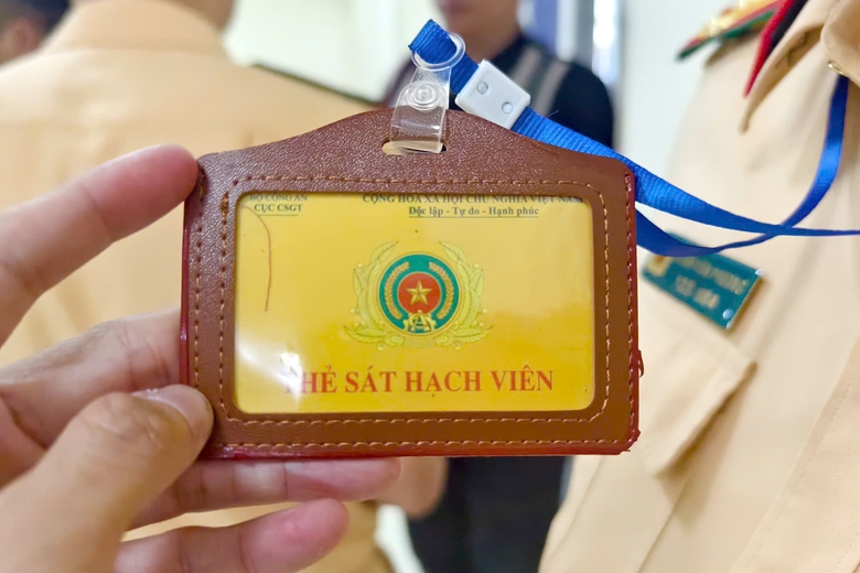 CSGT H&agrave; Nội tổ chức kỳ s&aacute;t hạch l&aacute;i xe đầu ti&ecirc;n, nhiều học vi&ecirc;n thi đạt- Ảnh 5.