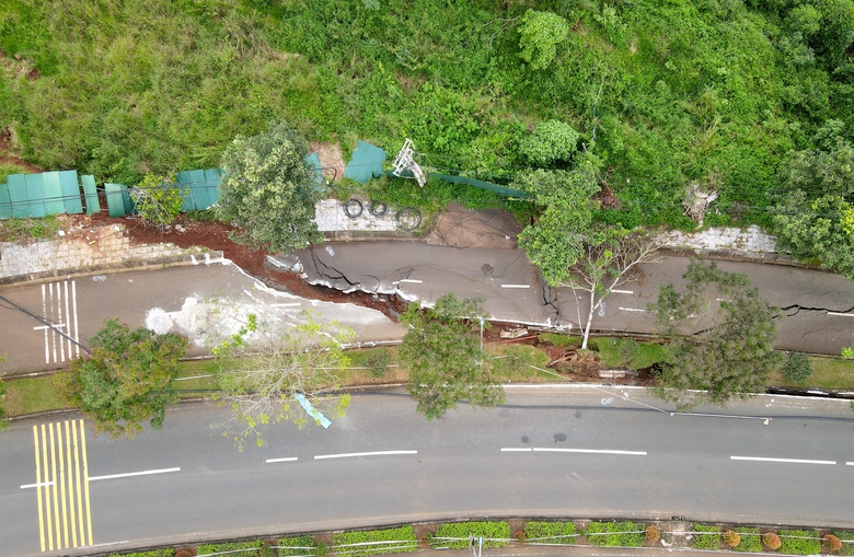 Hơn 71 tỷ đồng sửa chữa sụt l&uacute;n đường Hồ Ch&iacute; Minh qua Đắk N&ocirc;ng- Ảnh 1.