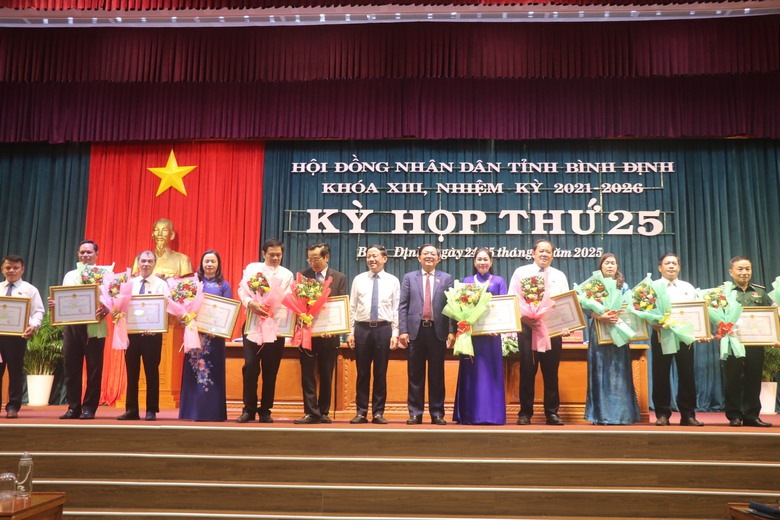 Bình Định: Dấu ấn nhiệm kỳ tạo dư địa cho tương lai- Ảnh 3. Bình Định: Dấu ấn nhiệm kỳ tạo dư địa cho tương lai- Ảnh 3.