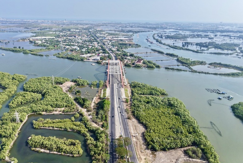 Bà Rịa - Vũng Tàu: Từ cú hích hạ tầng mở đường cho đô thị và du lịch cất cánh- Ảnh 8. Bà Rịa - Vũng Tàu: Từ cú hích hạ tầng mở đường cho đô thị và du lịch cất cánh- Ảnh 8.