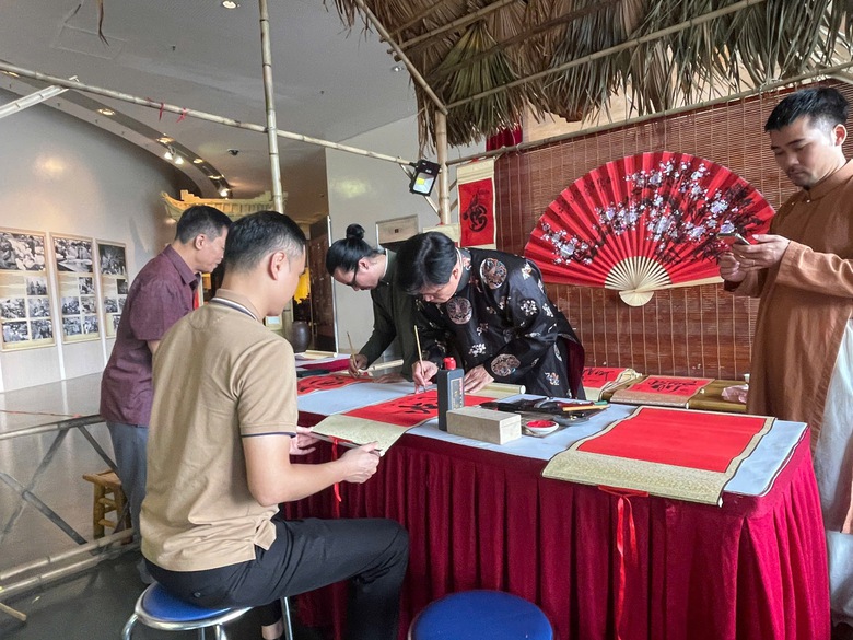 H&agrave; Nội tuy&ecirc;n dương 80 gia đ&igrave;nh văn h&oacute;a ti&ecirc;u biểu- Ảnh 4.