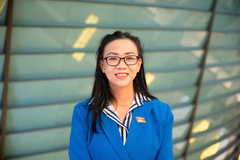 Kỳ họp d&agrave;i nhất lịch sử Quốc hội mang luồng gi&oacute; mới, đưa đất nước cất c&aacute;nh- Ảnh 3.