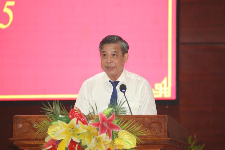 32 lãnh đạo cấp sở ở Hậu Giang nghỉ công tác trước thời điểm sáp nhập- Ảnh 2. 32 lãnh đạo cấp sở ở Hậu Giang nghỉ công tác trước thời điểm sáp nhập- Ảnh 2.