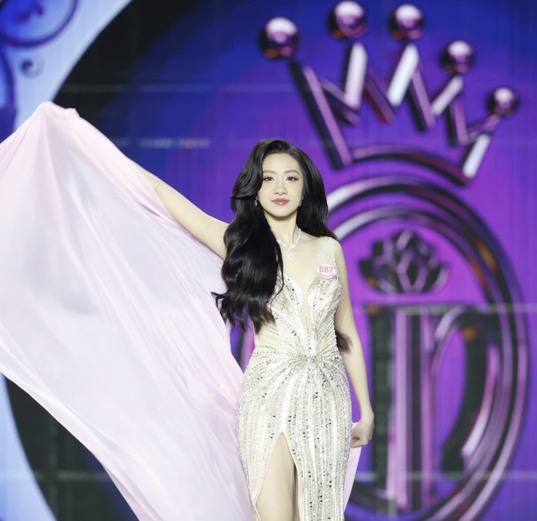 T&acirc;n Hoa hậu Việt Nam 2024 gọi t&ecirc;n H&agrave; Tr&uacute;c Linh- Ảnh 8.