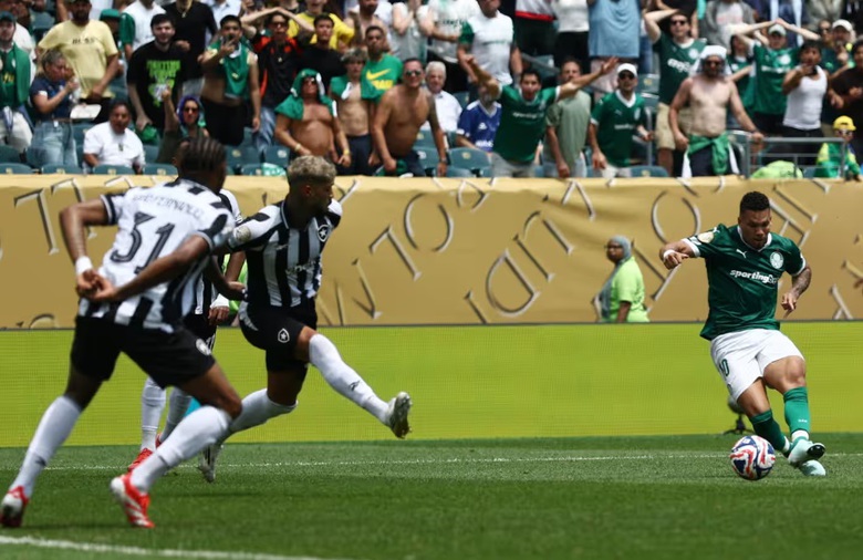 FIFA Club World Cup: Đ&aacute;nh bại Botafogo, Palmeiras tiến v&agrave;o tứ kết- Ảnh 1.