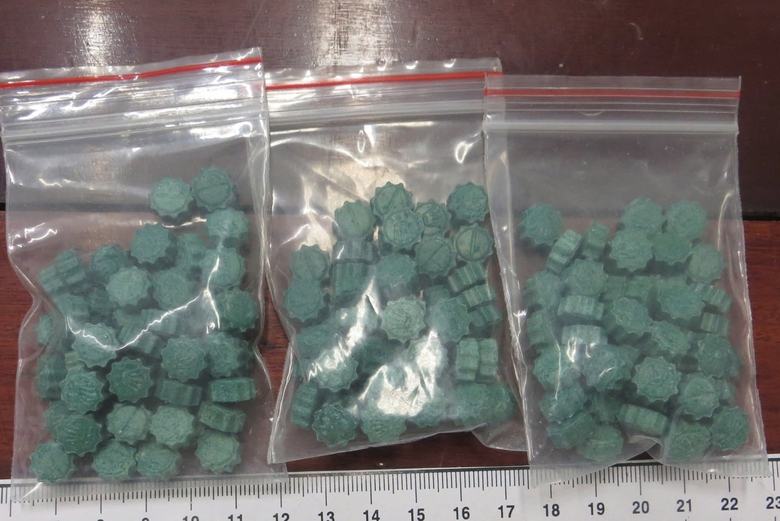 Cần Thơ: Bắt 10 đối tượng, thu giữ gần 2,7kg ma t&uacute;y, 1 khẩu s&uacute;ng- Ảnh 5.