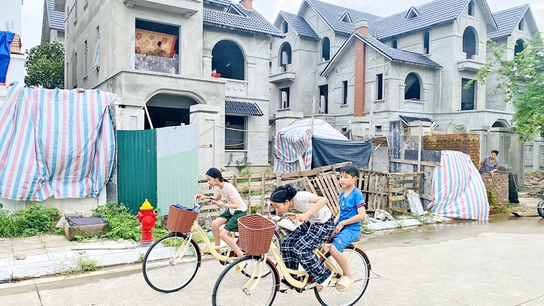 L&atilde;ng ph&iacute; những khu đ&ocirc; thị bỏ hoang- Ảnh 1.