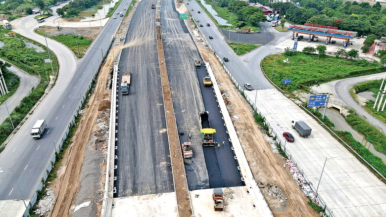 Lợi gì khi phân cấp đầu tư xây dựng, giao thông?- Ảnh 1. Lợi gì khi phân cấp đầu tư xây dựng, giao thông?- Ảnh 1.