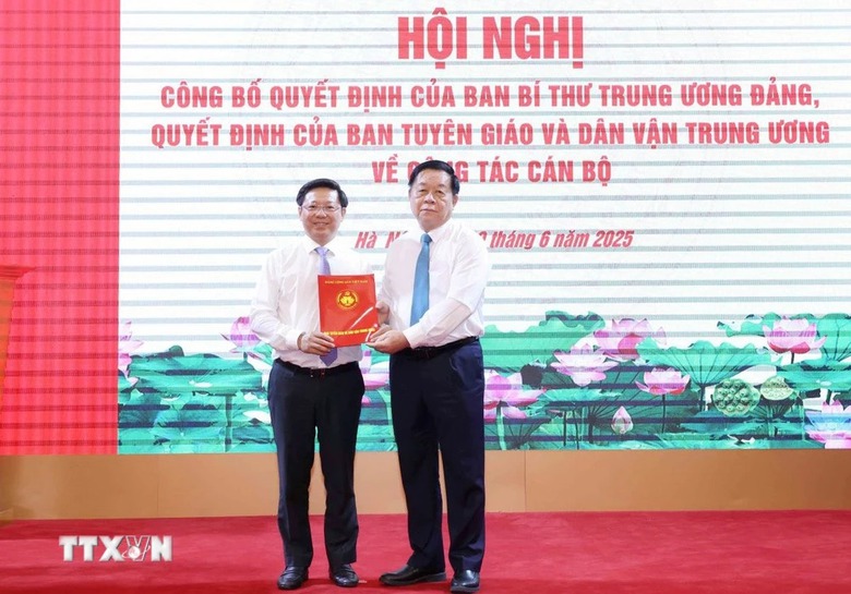 &Ocirc;ng Trần Thanh L&acirc;m giữ chức Ph&oacute; trưởng Ban Tuy&ecirc;n gi&aacute;o v&agrave; D&acirc;n vận Trung ương- Ảnh 1.