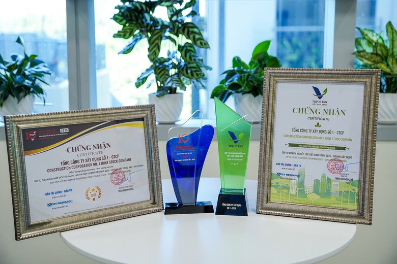 CC1 giành chiến thắng kép tại Diễn đàn Innovation and ESG Summit 2025- Ảnh 4. CC1 giành chiến thắng kép tại Diễn đàn Innovation and ESG Summit 2025- Ảnh 4.