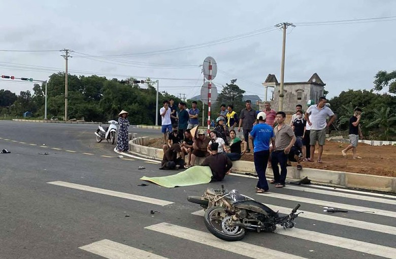 Hiện trường nơi xảy ra tai nạn khiến nam sinh tử vong. Hiện trường nơi xảy ra tai nạn khiến nam sinh tử vong.